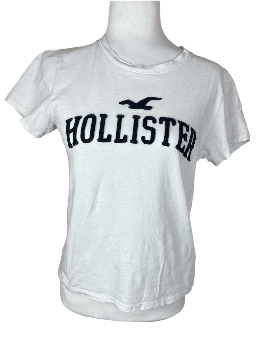 Hollister White Women's Top with Navy blue Flocked spell out Logo Size S